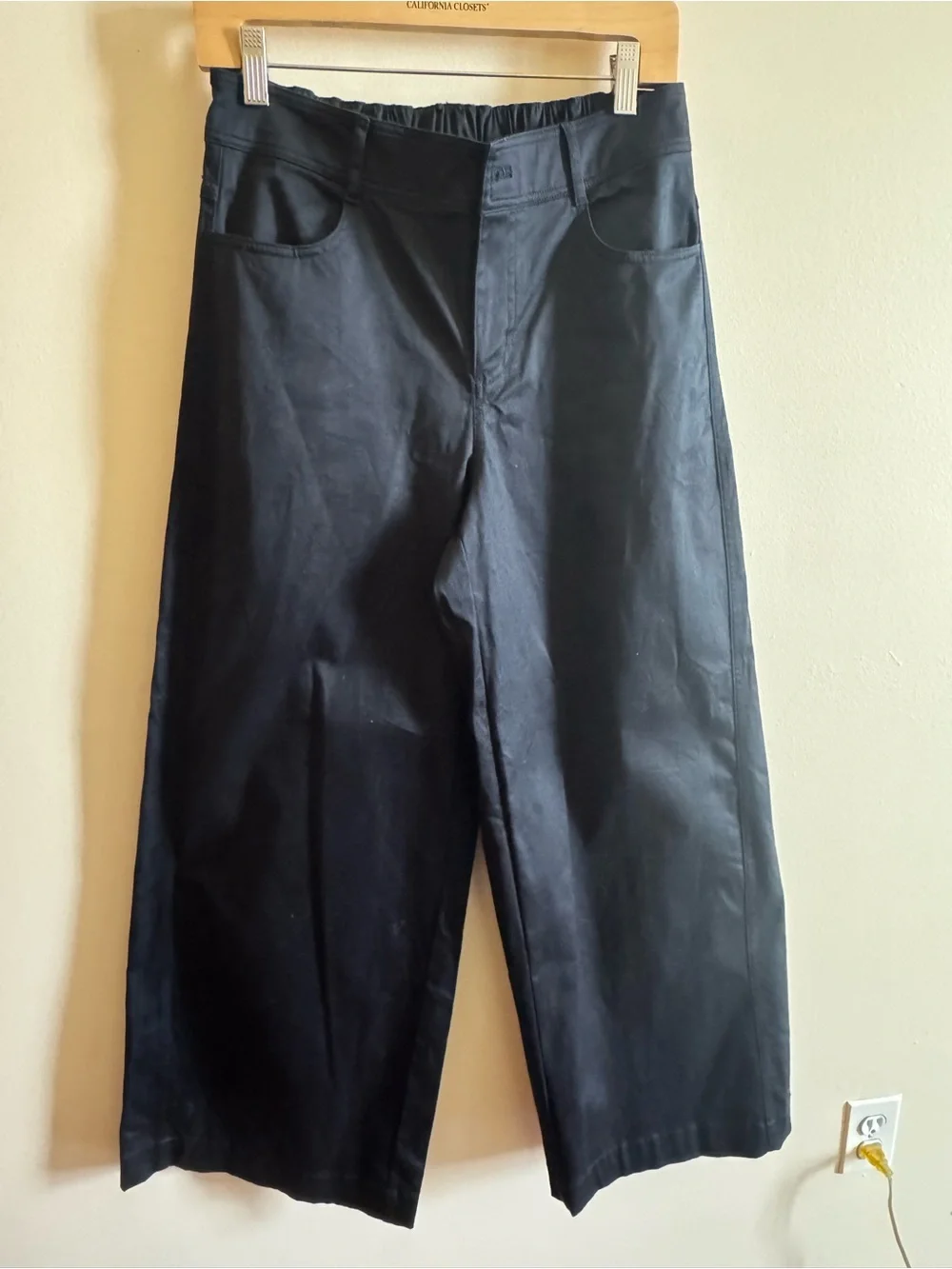 ALO Yoga Black Wide Leg Pants